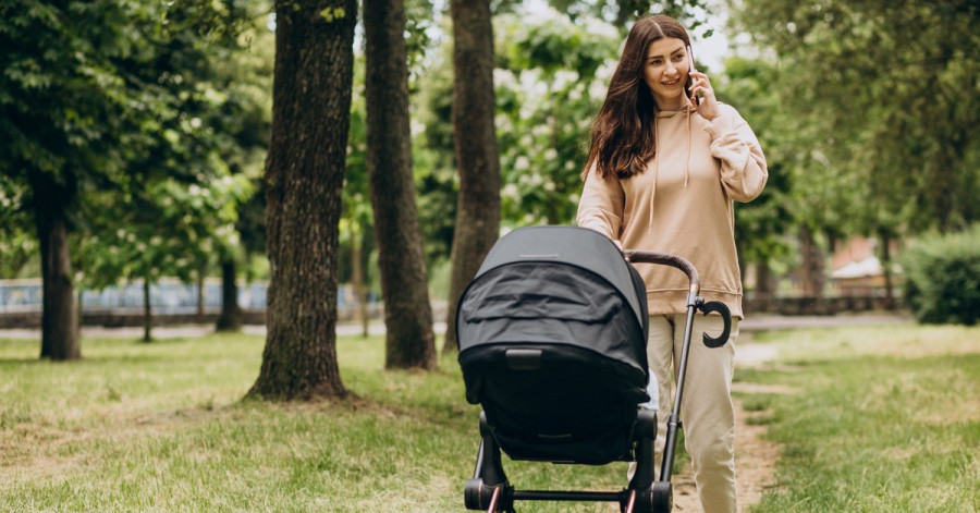 Універсальна коляска Carrello Optima 2 в 1: огляд для батьків