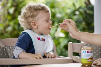 Перший прикорм: пюре, яке сподобається малюку Перший прикорм: пюре, яке сподобається малюку