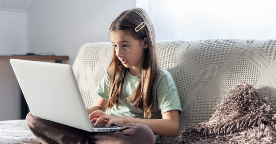 Дитину цькують у мережі: що робити батькам