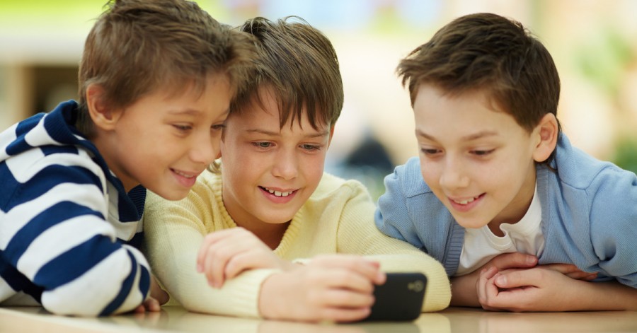 Як TikTok змінює мозок дитини