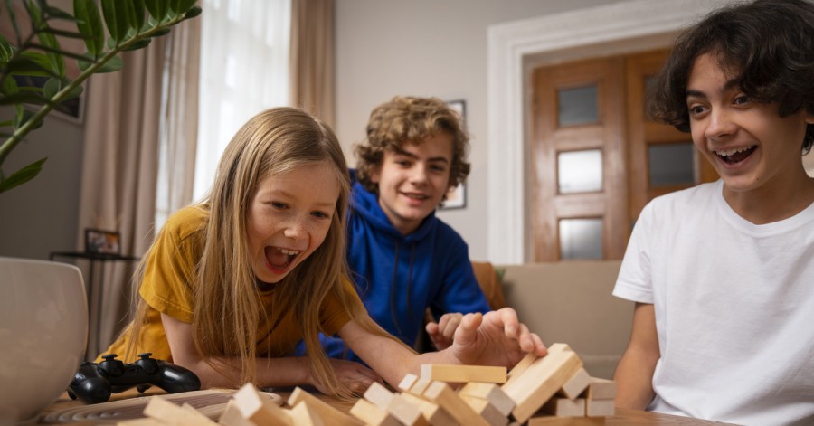 Топ-9 ігор, які розвивають самоконтроль у дітей