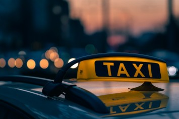Робота в таксі Кам'янське для водія зі своїм авто - як це виглядає в реальному тижні Робота в таксі Кам'янське для водія зі своїм авто - як це виглядає в реальному тижні