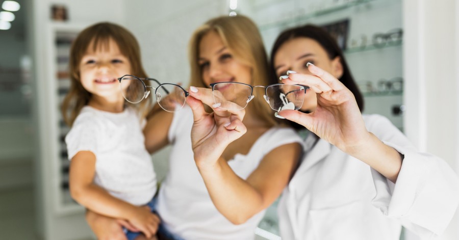 Геть окуляри: гімнастика для очей, яка захистить дітей від проблем із зором