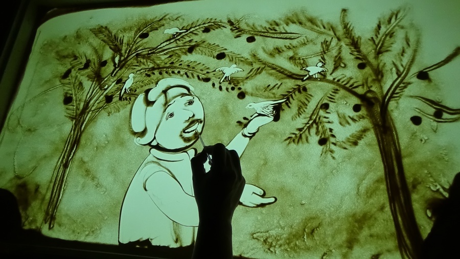 Арт-студія "Золотий лев" запрошує на майстер-клас з пісочної анімації