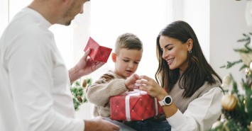 Не просто подарунок під ялинкою: оригінальні привітання дітей на Новий Рік та Різдво