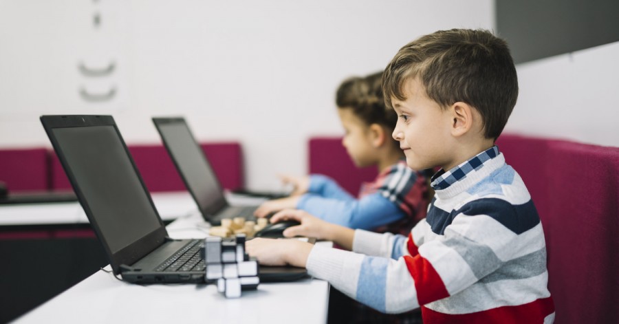 Розкрийте надздібності програмування: чому діти повинні вчитися кодувати