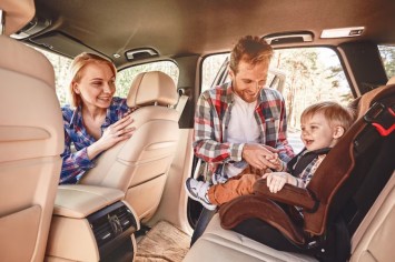 Сім'я понад усе: як правильне автострахування забезпечує спокій батькам з дітьми