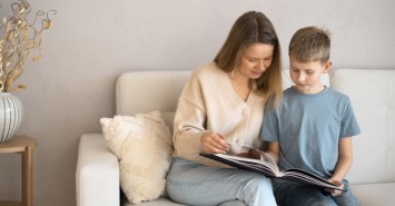 Читання вголос з дитиною: чому це корисно