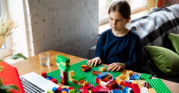 LEGO Minecraft: цифровий світ в реальному житті