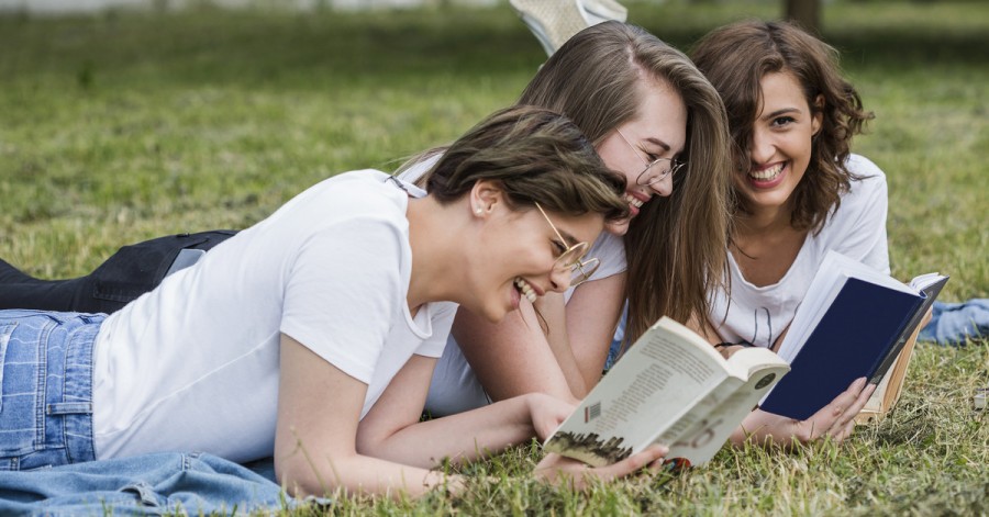 Добірки книжкових серій для підлітків Добірки книжкових серій для підлітків