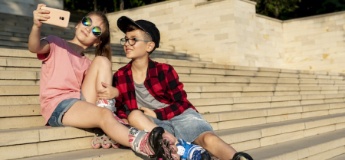 TikTok та Snapchat: що потрібно знати батькам про молодіжні соцмережі