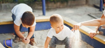 Коли та як робити зауваження чужим дітям: правила ввічливості