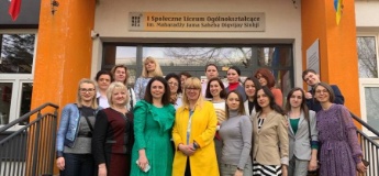 Безкоштовні українські школи у Польщі: що відомо про проєкт