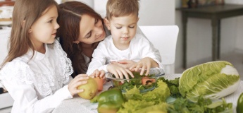 Здорове харчування для дітей: прості рецепти та ідеї страв