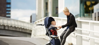 Як вибрати ідеальну прогулянкову коляску для малюка