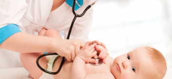Перший рік життя дитини: як часто потрібно відвідувати педіатра? 