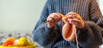 Чому «бабусині хобі» стали трендом серед зумерів